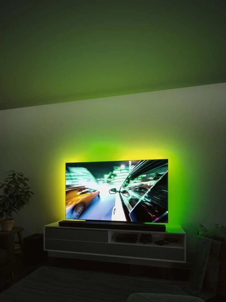 Taśma LED Paulmann Rinkinys taśma LED TV 75cali USB + pilot Dynamic Rainbow RGB 5W 5V juoda
