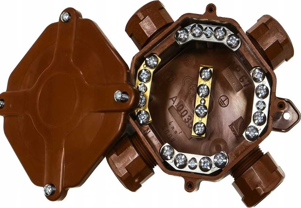 Pawbol Instaliacinė dėžutė A.0035BR PG16/5x4 mm2, IP67 ruda