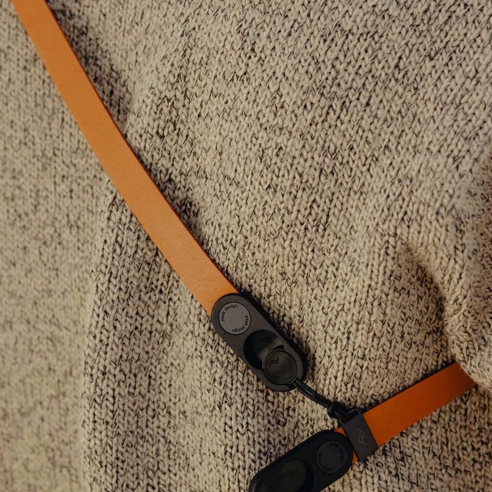 Peak Design Dirželis Form Leather Camera Strap Short Amber – gintarinis