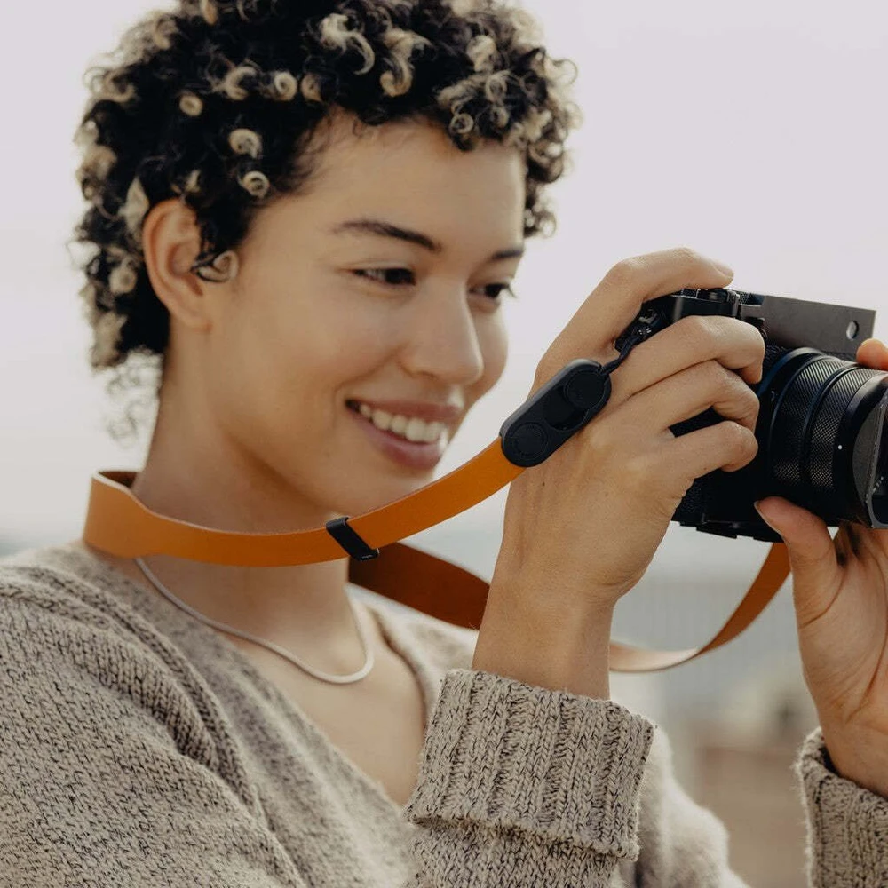 Peak Design Dirželis Form Leather Camera Strap Short Amber – gintarinis