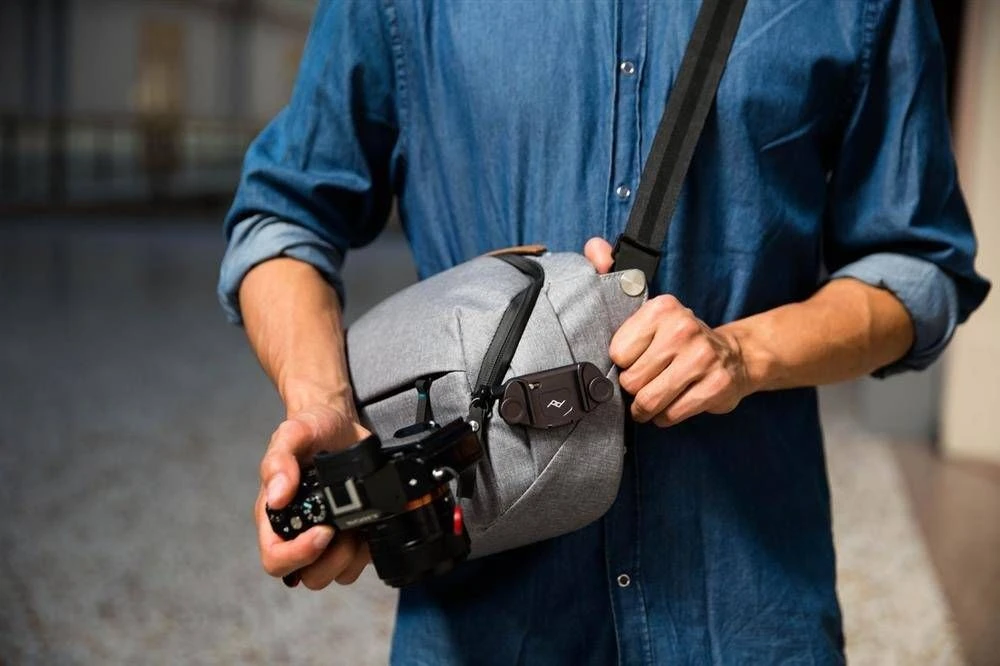 Peak Design fotoaparato klipas Capture Clip V3, juodas