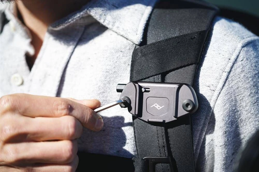 Peak Design fotoaparato klipas Capture V3, juodas