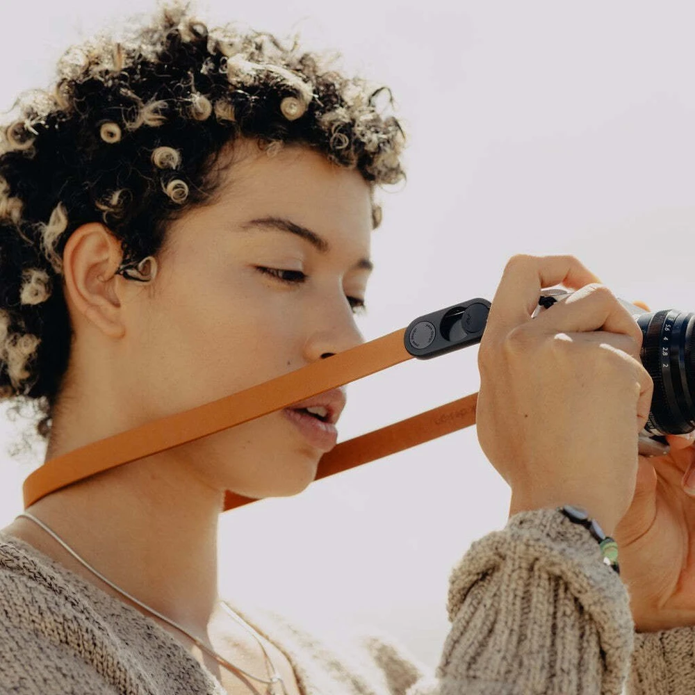 Peak Design Priedai foto-video Dirželis Form Leather Camera Strap Neck Amber (LRS-N-AM-1)