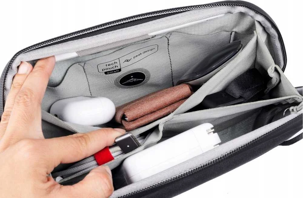 Peak Design – Tech Pouch Small – juodas