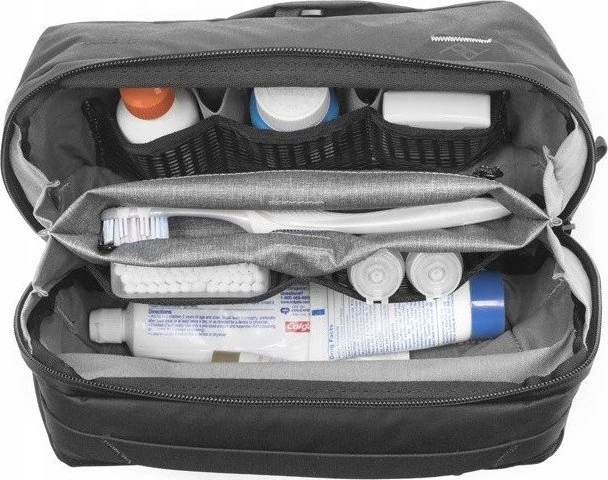 Rankšluostis Peak Design Peak Design Wash Pouch -toilettilaukku, hiekanruskea