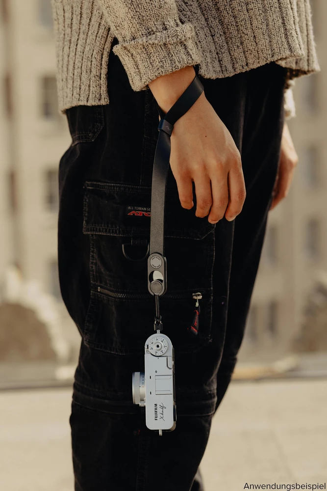 Peak Design riešo dirželis Cuff Leather, juodas