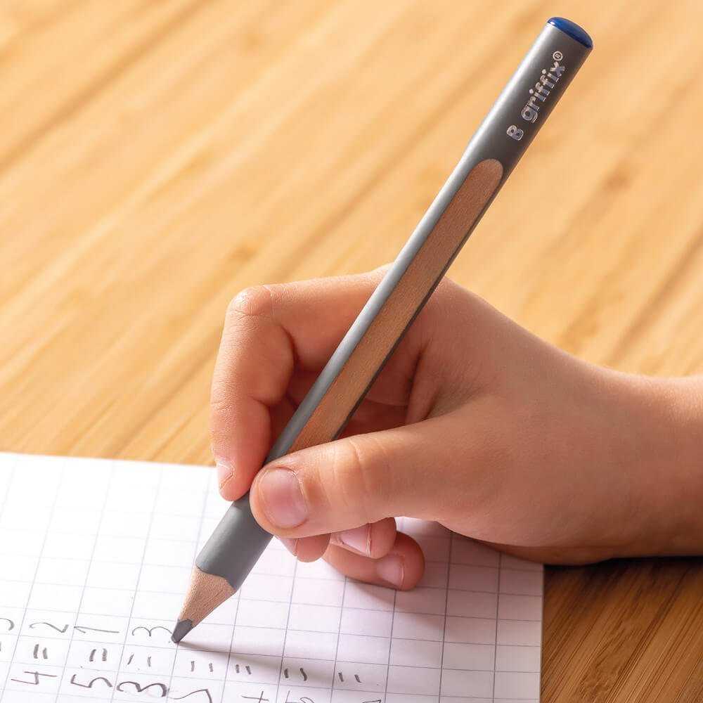 Pelikan Pieštukas storas trikampis Jumbo Griffix HB 2vnt. PELIKAS