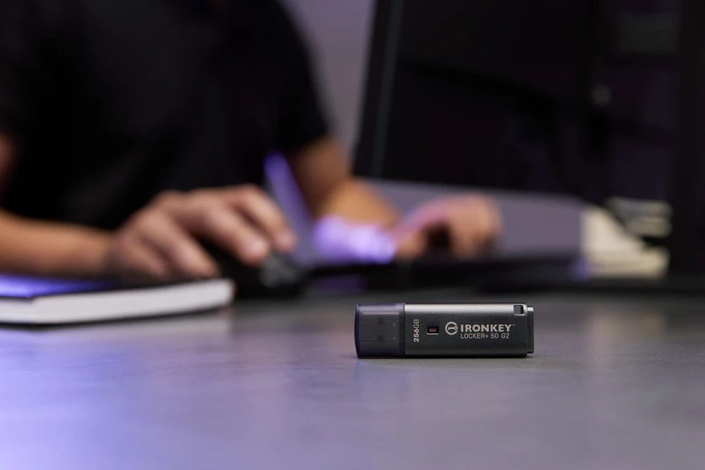 „Kingston IronKey Locker+ 50 G2“ 256 GB USB 3.2 atmintinė