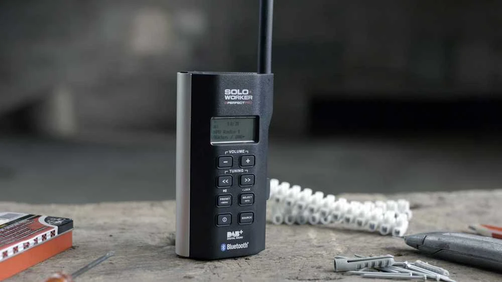 „Radio PerfectPro Perfectpro Soloworker“, asmeninis, skaitmeninis, DAB+, FM, 1,5 W, 1 krypčių, 3,6 cm