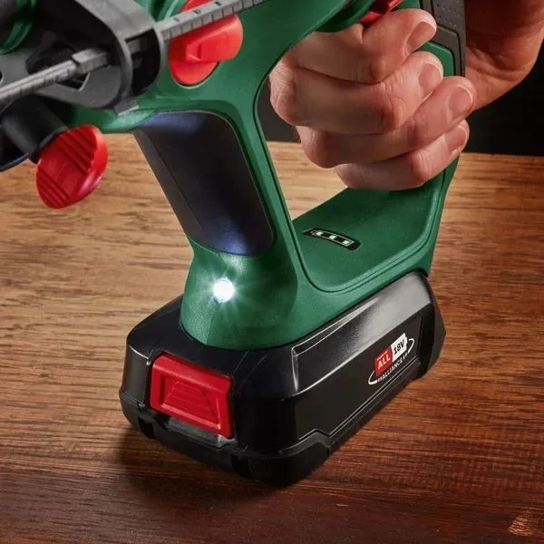 Bosch UniversalHammer18V(1x4ah) Akum.perforatorius