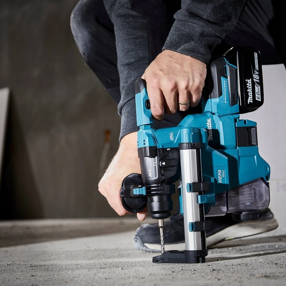 Makita DHR183Z Akumuliatorinis perforatorius, 18 V,SDS-PLUS, 1,7J, LED, AVT, Be akumuliatorių ir kroviklio!