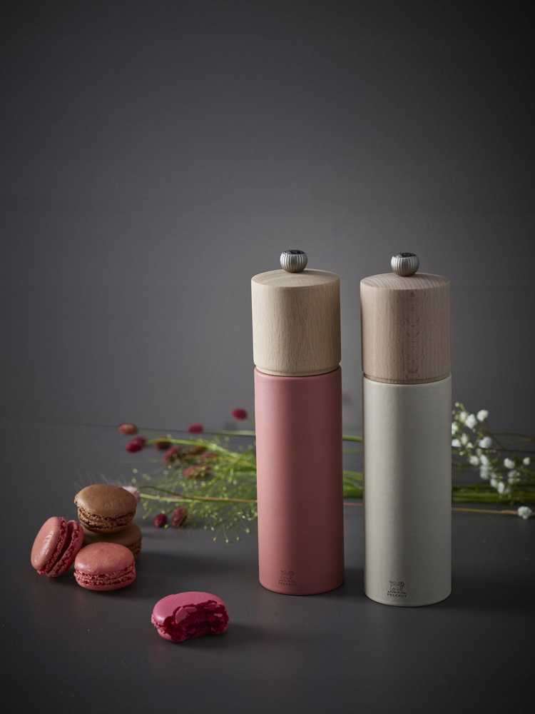 Peugeot Pepper grinder, 21 cm, hazelnut, Boreal