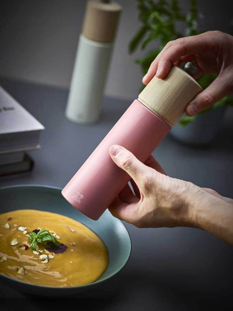 Peugeot Pepper grinder, 21 cm, hazelnut, Boreal