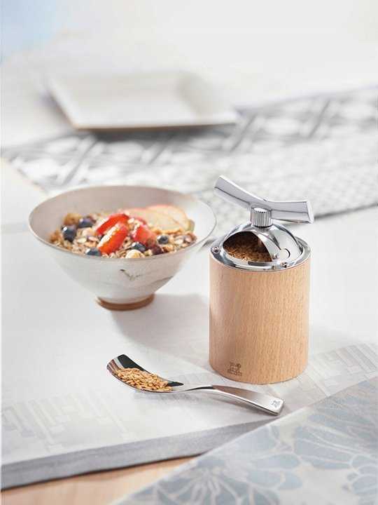 Peugeot Flaxseed grinder, 15 cm. Isen