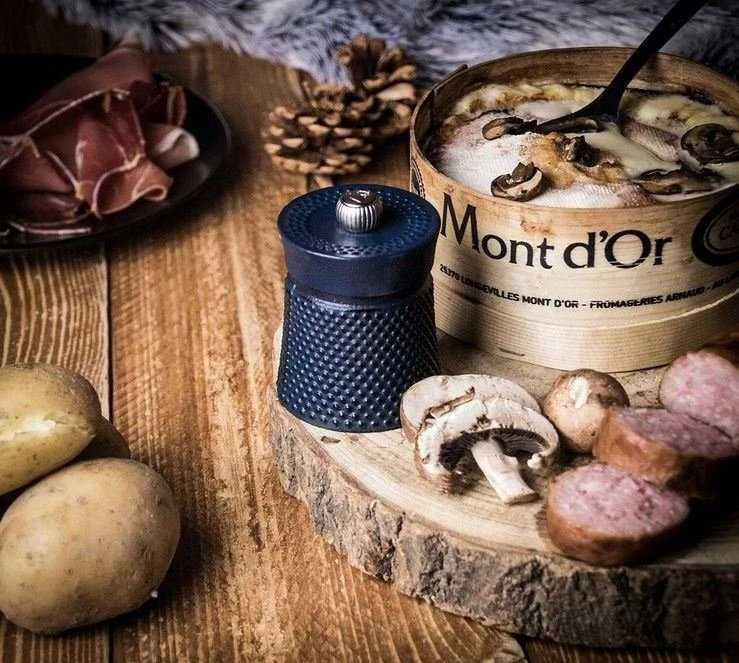 Peugeot Pepper grinder, 8 cm, juodas, Bali Cast Iron