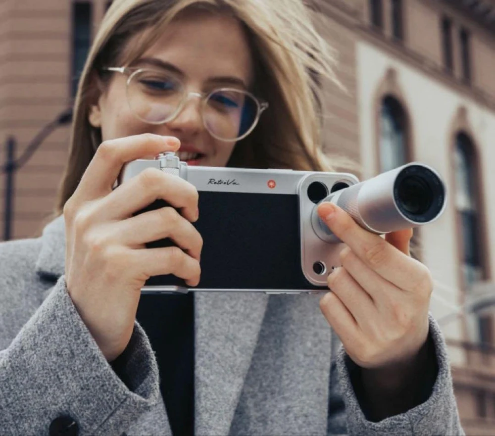 Dėklas Fotoaparato Rankena - PGYTECH RetroVa P-PG-126 iPhone 17 Pro Max Grafito Juoda