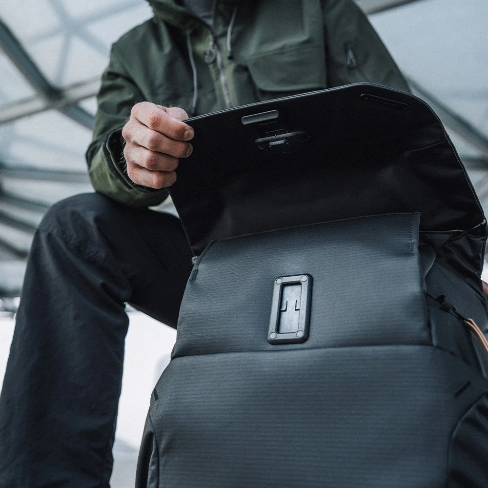 PGYTECH OneGo 2 20L Backpack (juodas)