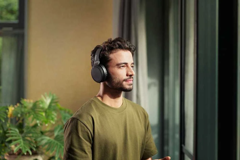 Belaidės ausinės Philips TAH5205BK/00, Juodos