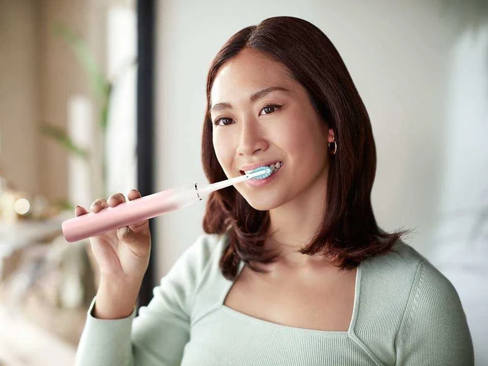 Elektrinis dantų šepetėlis Philips Sonicare DiamondClean 9000 HX9911/84, Rožinis