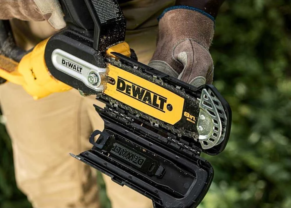 Akumuliatorinis grandininis pjūklas DeWalt DCMPS520N-XJ (be akumuliatoriaus ir pakrovėjo)