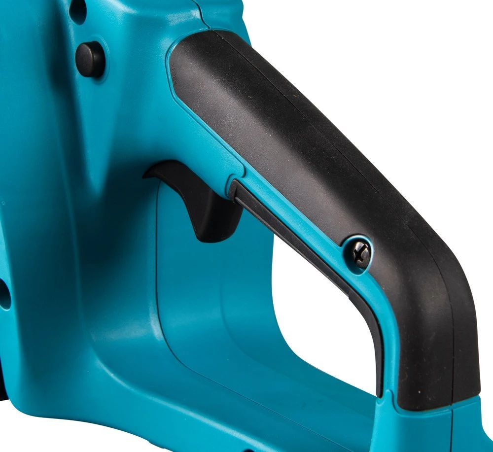 Makita DUC307ZX2 18V be akumuliatoriaus be įkroviklio grandininis pjūklas