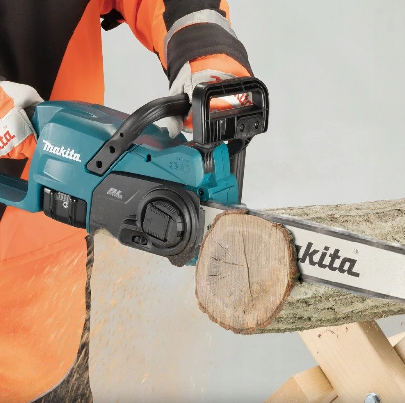Grandininis pjūklas Makita DUC407ZX3; 18 V; 40 cm be akumuliatoriaus ir kroviklio