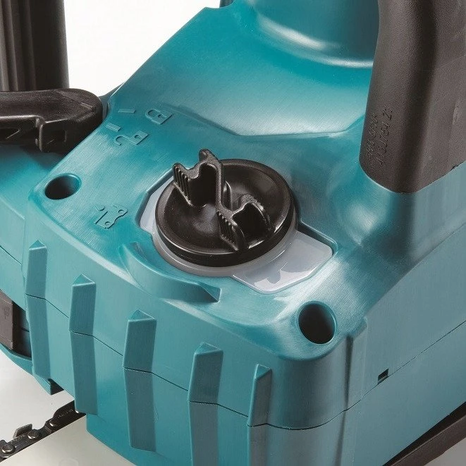 Grandininis pjūklas Makita DUC407ZX3; 18 V; 40 cm be akumuliatoriaus ir kroviklio