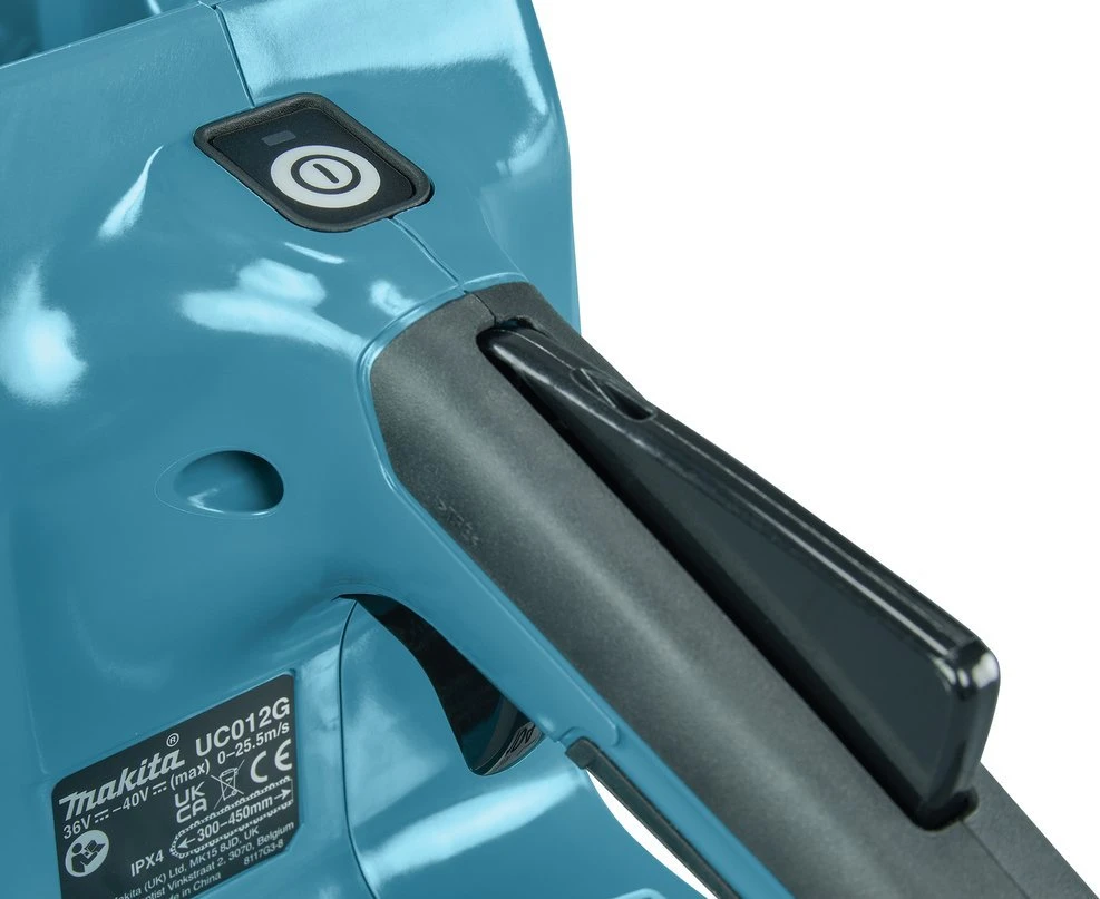 Grandininis pjūklas Makita UC012GZ; 40 V; 40 cm juosta (be akumuliatoriaus ir pakrovėjo)