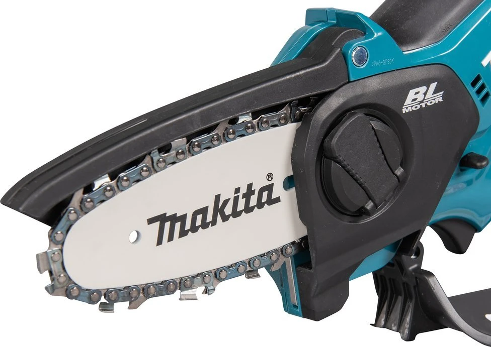 MAKITA grandininis gen4jimo pjūklas 12V UC100DZ01 10cm be akumuliatoriaus ir kroviklio