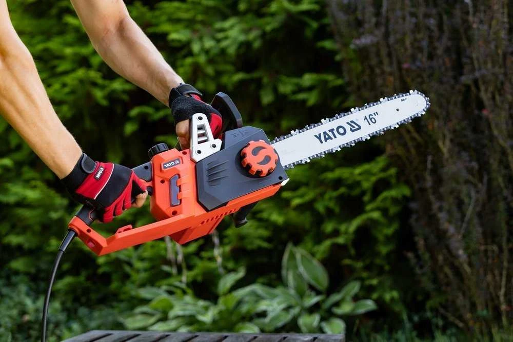 Grandininis pjūklas Yato YT-84871; 2000 W; 40,5 cm juosta