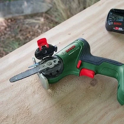 Bosch UniversalCut 18V-65 Solo Siaurapjūklis "NanoBlade"