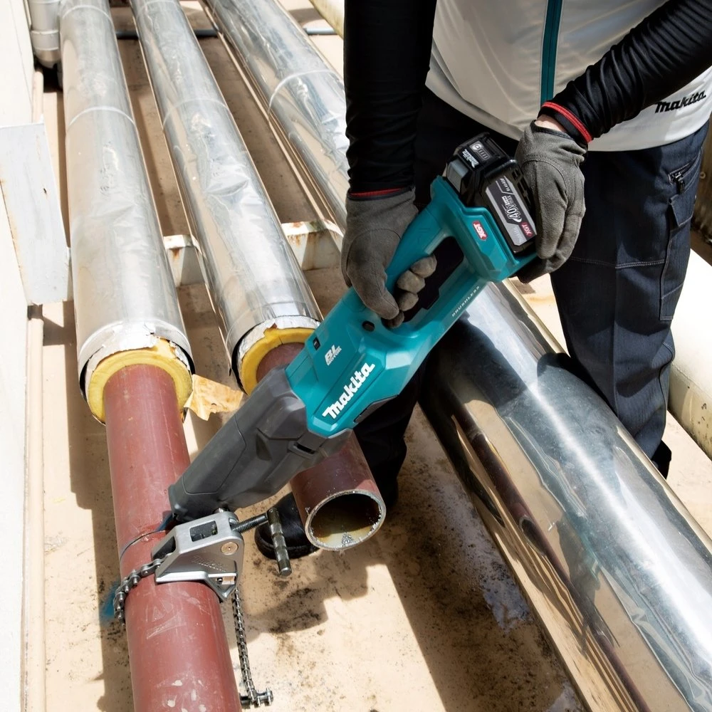 Makita JR003GZ Reciprocating saw XGT, 26mm pjūklelio eiga; su grandininu kreipiamuoju laikikliu; bešepetėlinis variklis, "Z" versija - komplektuojamas be akumuliatoriaus ir kroviklio