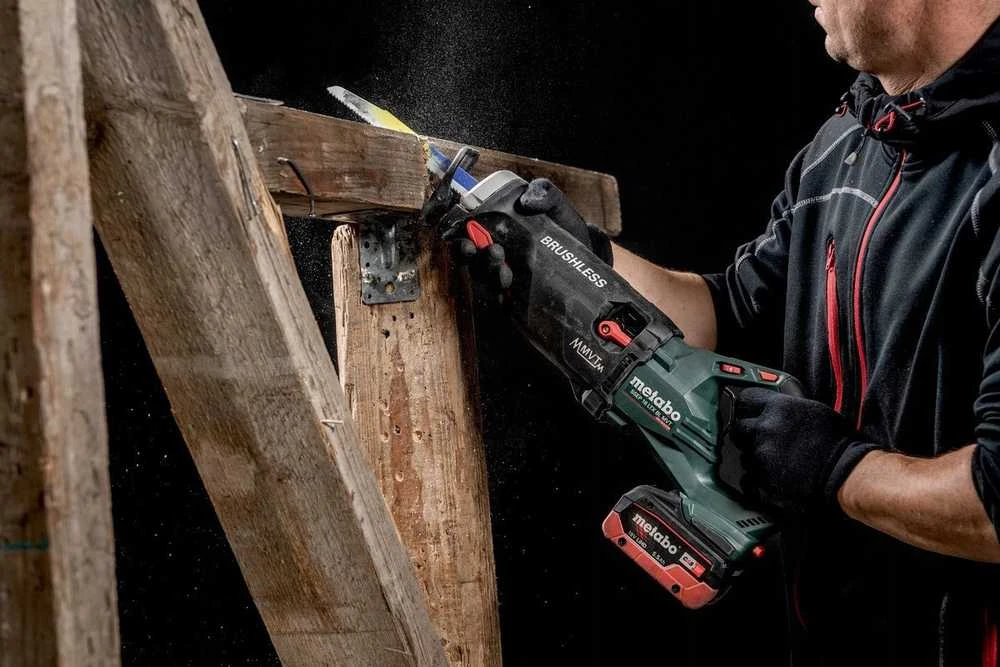 Akumuliatorinis tiesinis pjūklas Metabo SSEP 18 LTX BL MVT; 18 V (be akumuliatoriaus ir pakrovėjo)