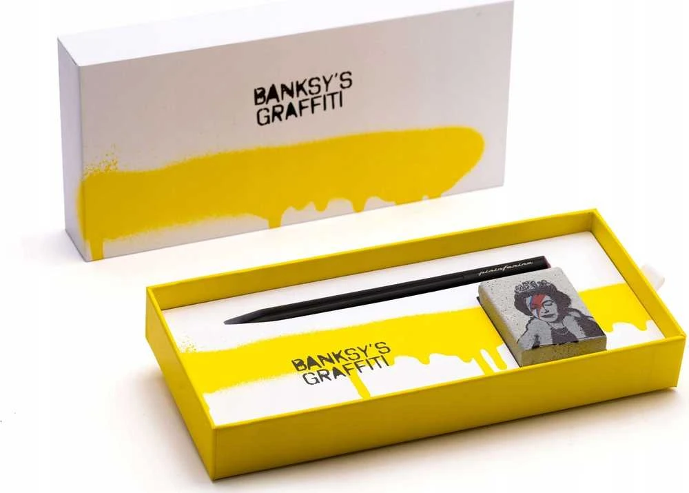 Pininfarina Banksy Smart rinkinys atviroje geltonoje dėžutėje