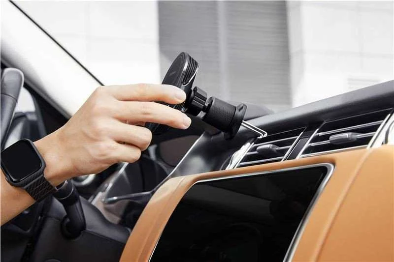 Pitaka MagEZ Car Mount Pro 2 Qi2