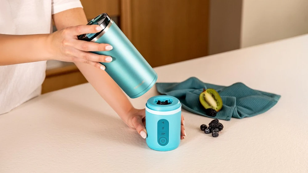 Plakiklis Puodelio blenderis Cecotec Power Titanium Shake2Go Lagoon Steel Asmeninis blenderis