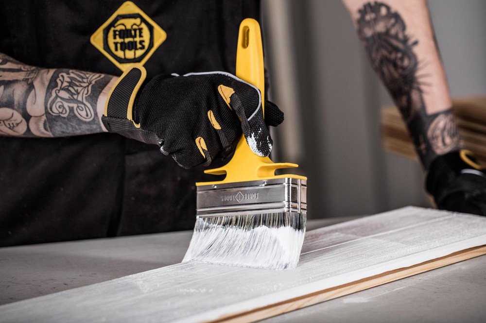 Forte Tools Forte Plokščias plastikinis šepetys su šeriais Forte įrankis