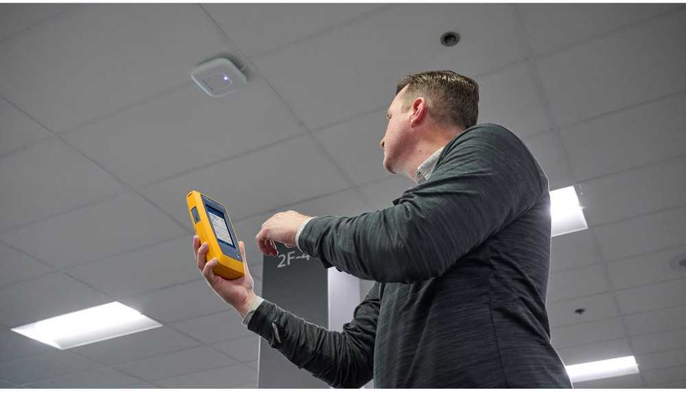 Fluke Networks Planet LinkIQT pramoninis eternetas