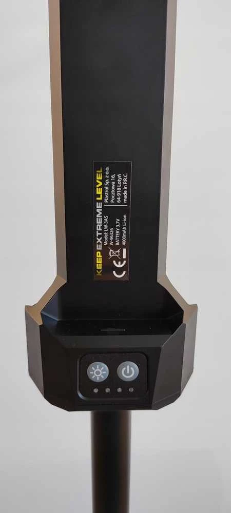 Plastrol Lampa warsztatowa potrójna akumuliatorinė na statywie