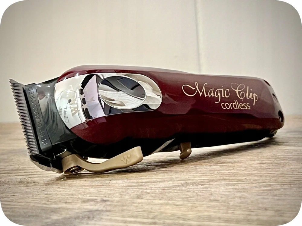Plaukų kirpimo mašinėlė Wahl Prof. kirpimo mašinėlė Magic Clip 5* Laidai WAHP3027252, belaidė