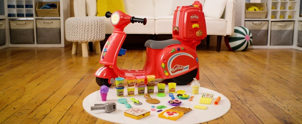 PLAY-DOH žaidimų rinkinys Picos pristatymo paspirtukas 49 cm