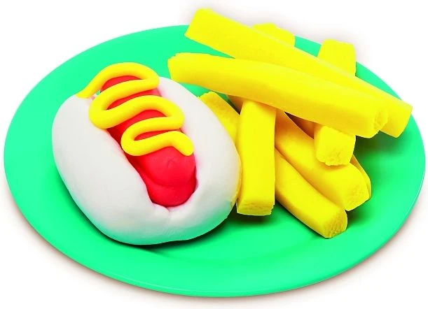 PLAY DOH KITCHEN CASTRY RINKINYS MAGICAL OVEN + priedai B9740