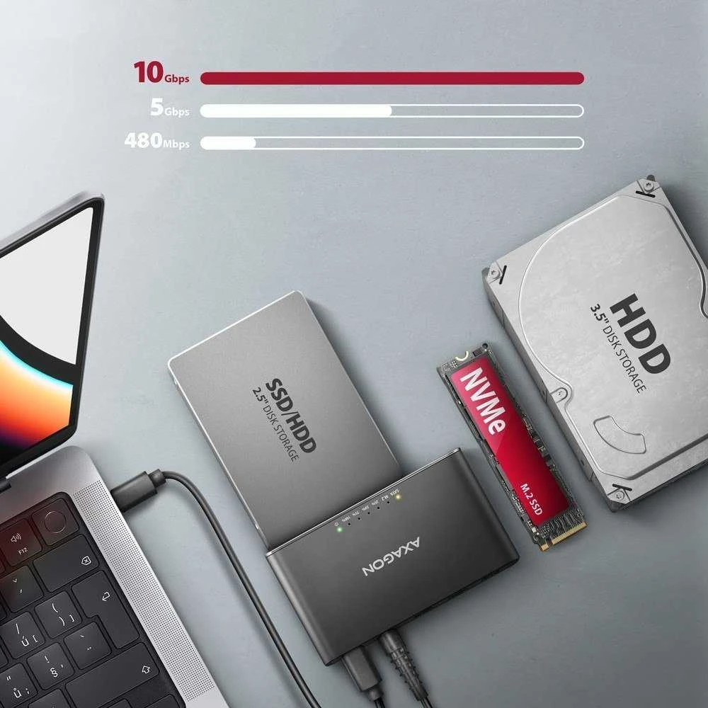 „Axagon USB 3.2 Gen 2“ adapteris, skirtas prijungti NVMe M.2 SSD diskus ir SATA 2.5''/3.5'' diskus su klonavimo funkcija.
