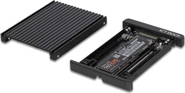 Carruzzo Icy Dock MB705M2P-B saugojimo diskų korpusas SSD korpusas Juoda M.2