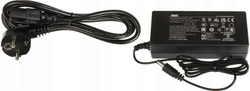 Šakotuvas Hikvision 5 prievadų komutatorius DS-3E1505P-EI/M