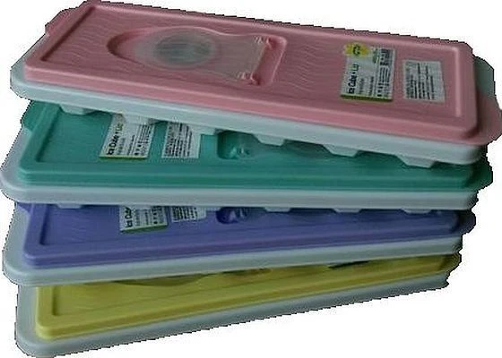 Orion Ledukų formelė su dangčiu 26,5x9,5 cm - 12 leduko kubelių