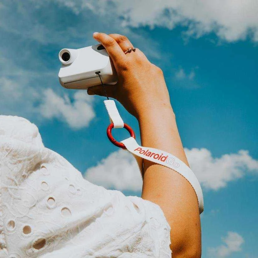 Polaroid Go riešo dirželis baltas