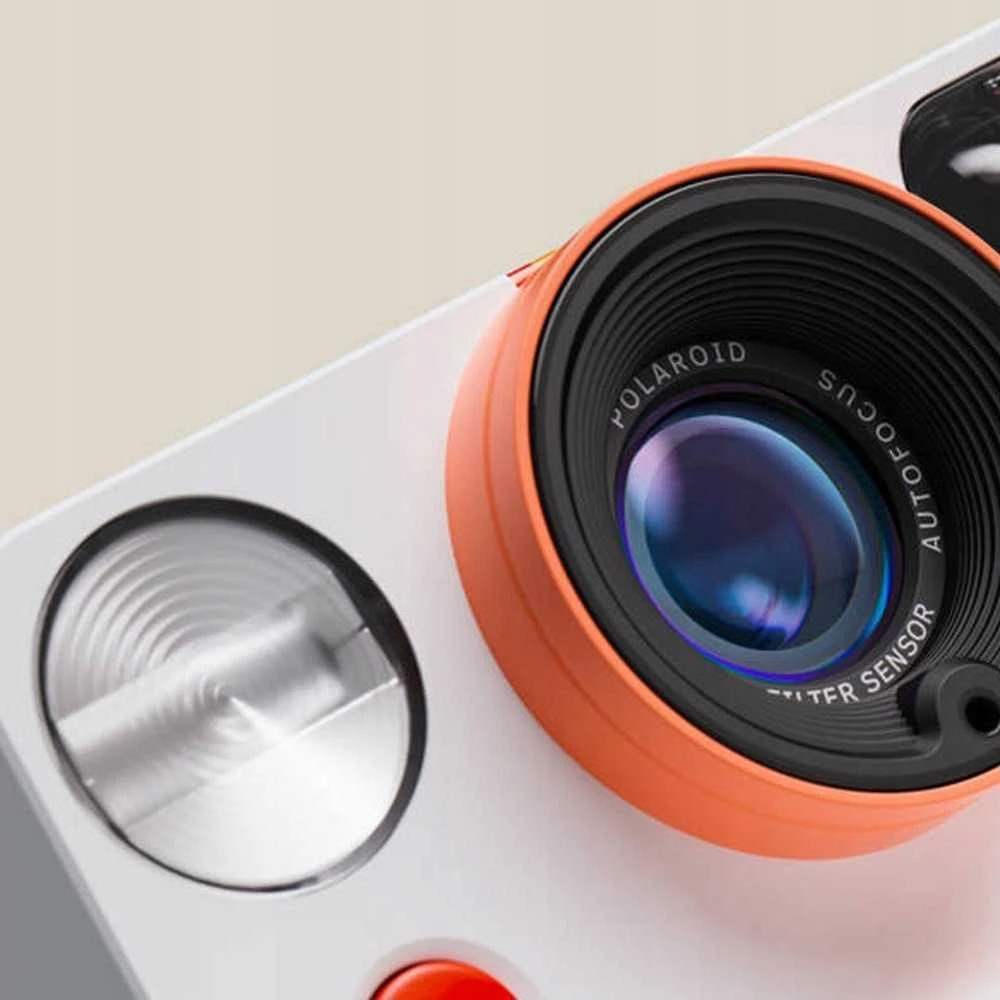 „Polaroid Now Gen 3 Juodas“ rinkinys su spalvota plėvele (8 nuotraukos)