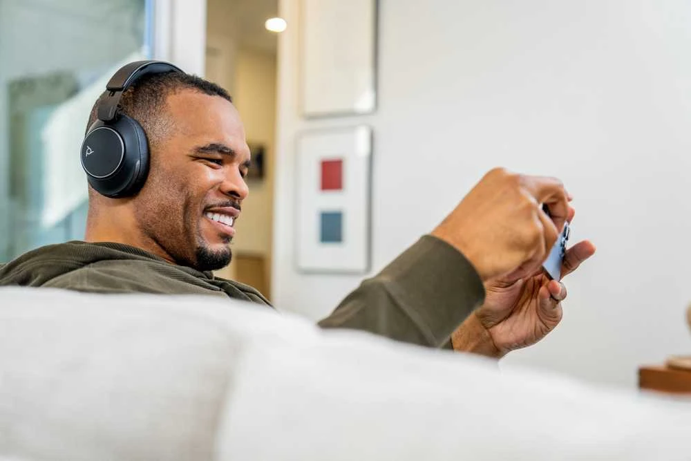 Poly Voyager Surround 80 UC Microsoft Teams Certified USB-C Ausinės +USB-C/A Adapteris