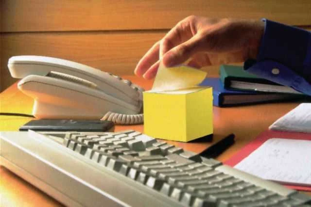 3M Lipnūs lapeliai POST - IT "Kubas", 76 x 76 mm, 450 lapelių